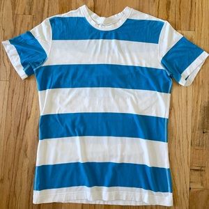 Large men’s Lululemon shirt